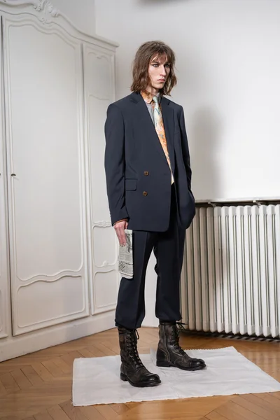 Look 38